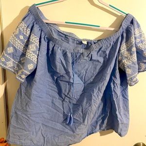 Old Navy off shoulder linen top